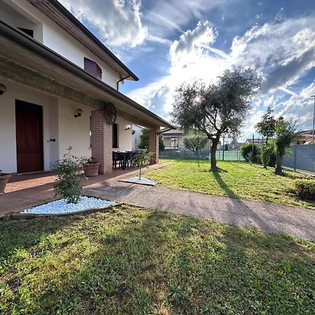 Romea Villa *